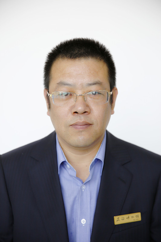 朱晓明_副本.jpg